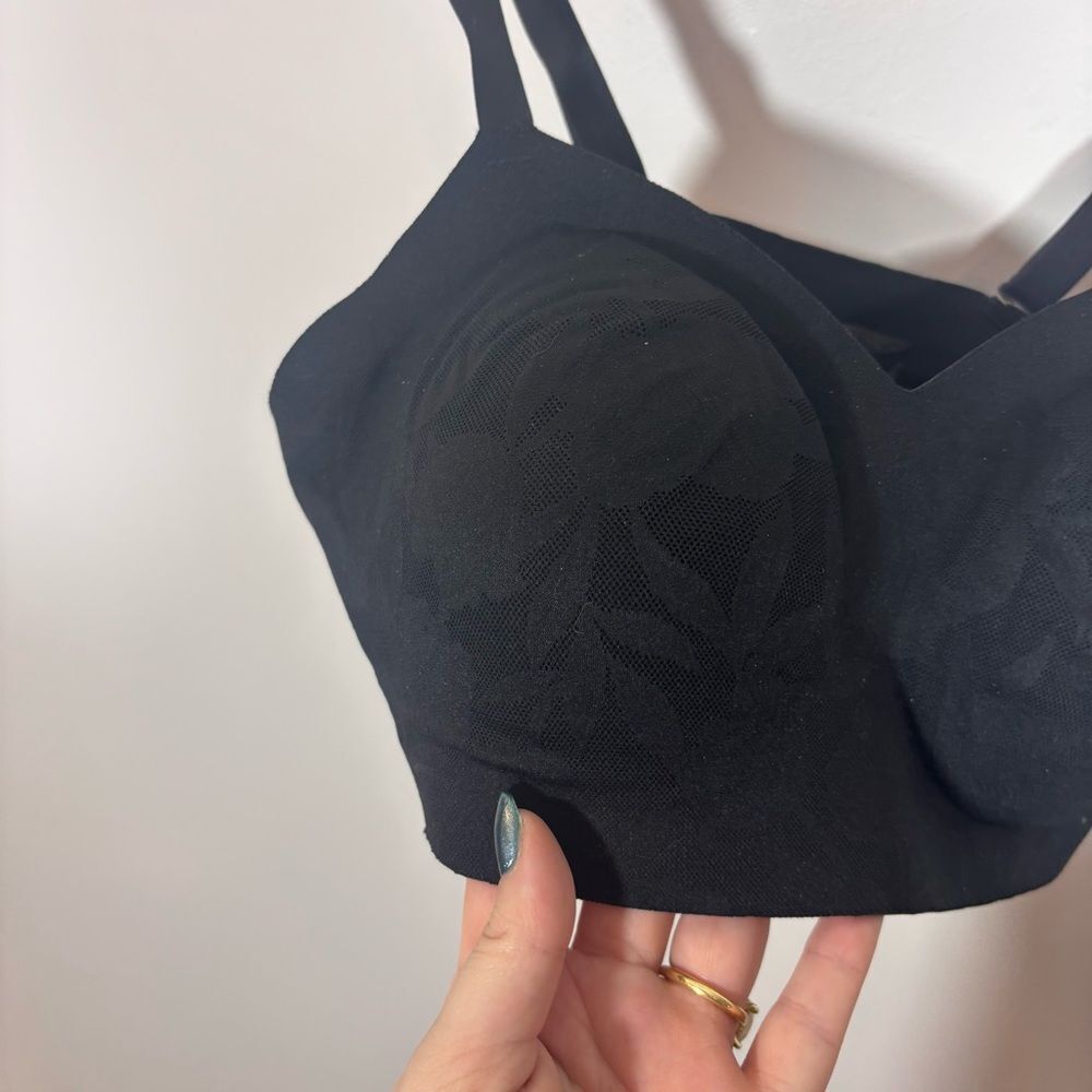 Athleta Ritual Lace Adjustable Bra NEW with tags Large A/C Black Lace - Picture 6 of 12